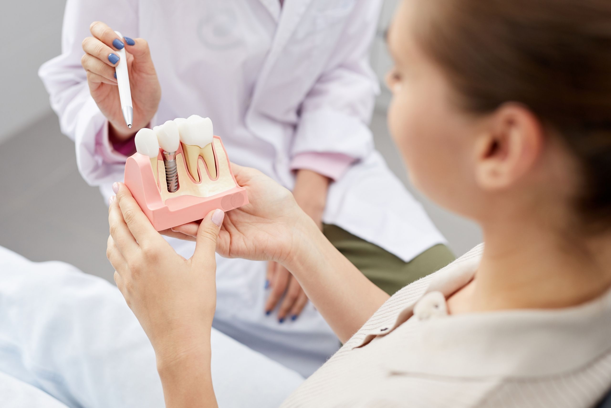 How to Prepare for Your Dental Implant Procedure: Tips from Edinburgh Experts